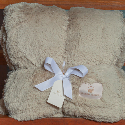 Heavenly Hermosa Luxury Blanket